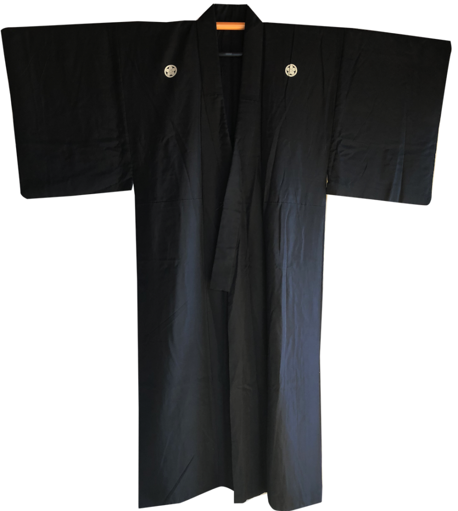 Antique kimono japonais samourai Maru Ni Umebachi Montsuki soie noire homme