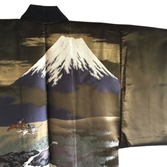 antique_veste_kimono_haori_samourai_soie_noire_kenkatabami_montsuki_yabusame_fuji_san_homme_8