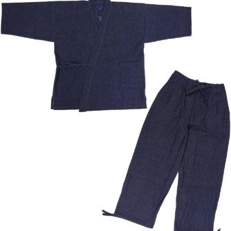Vêtement traditionnel constitué d'un pantalon et veste kimono