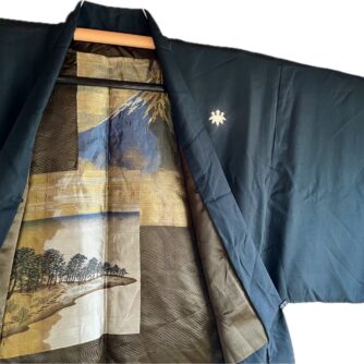 Haori japonais homme soie noire Kiri Montsuki - Vue du mont Fuji 10