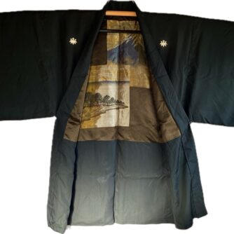 Haori japonais homme soie noire Kiri Montsuki - Vue du mont Fuji 11