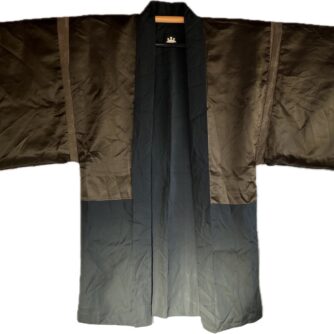 Haori japonais homme soie noire Kiri Montsuki - Vue du mont Fuji 8