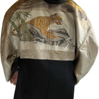 Haori japonais homme antique soie noire Agarifuji Montsuki Tigre VS Dragon 14