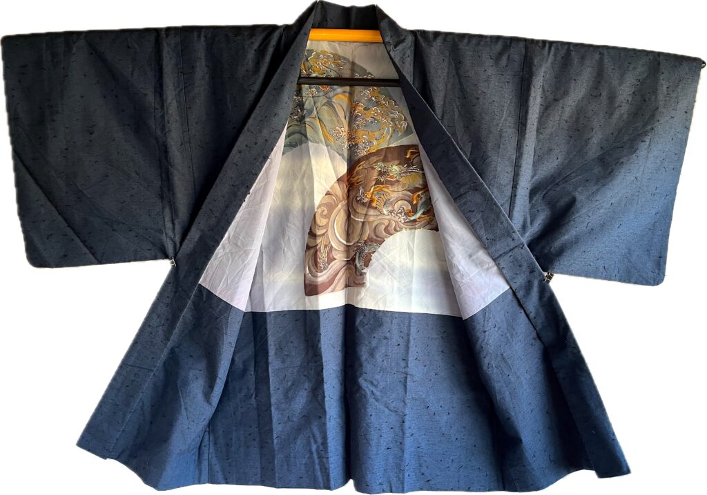 Haori Homme Antique Soie Sauvage Bleue « Duel de Dragons » Fabrication artisanale au Japon